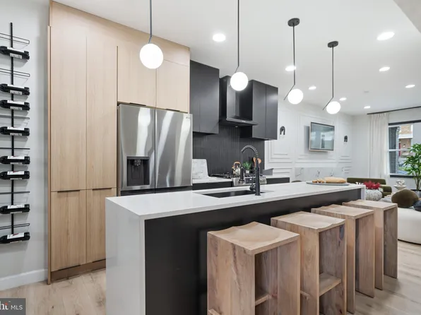 1812 M St NE, Washington, DC 20002