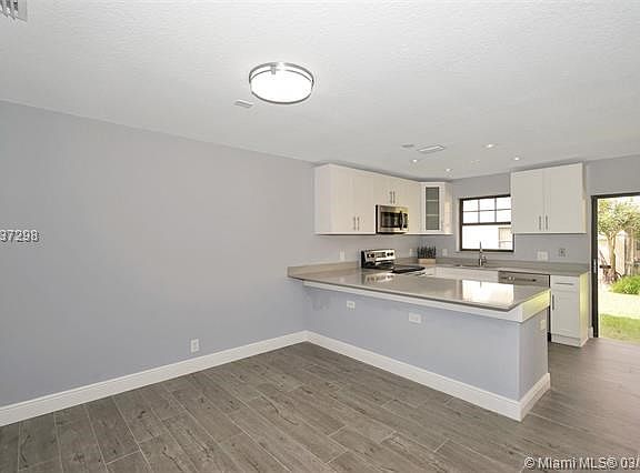 2nd image of 3420 Emerald Oaks Dr #704