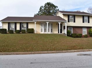 2015 Lown Farm Ln, Lithonia, GA 30058