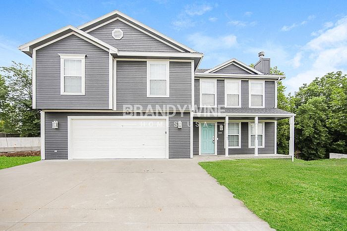 1st image of 615 Patrick Dr