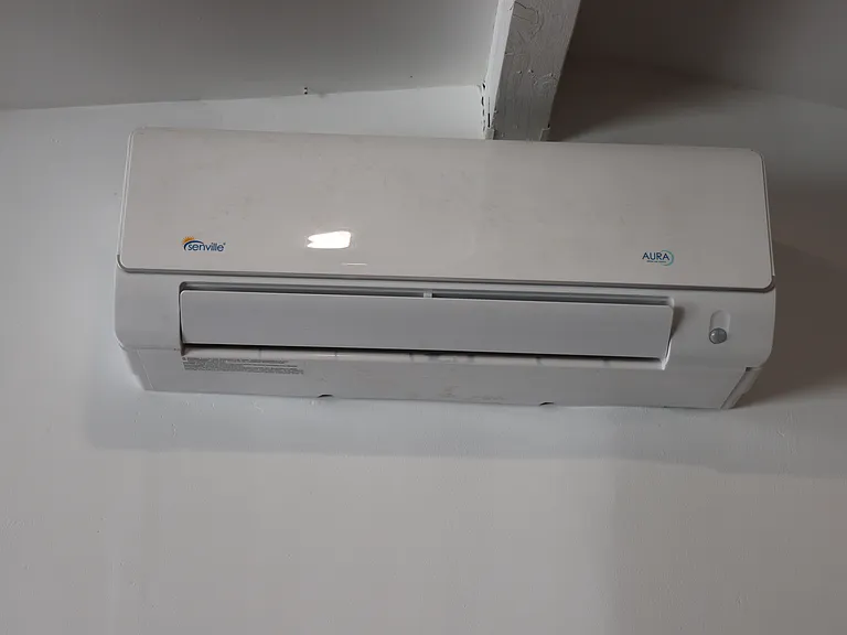 Bedroom AC