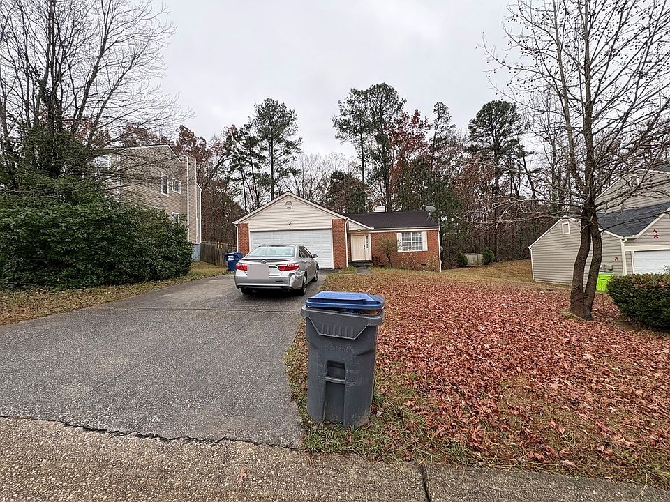 2nd image of 1239 Ling Way