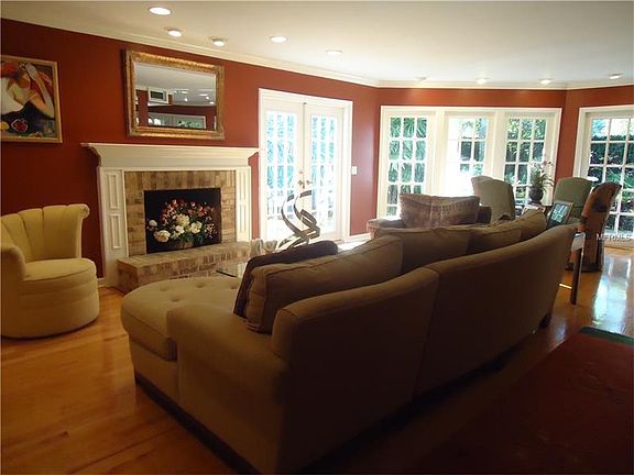 3rd image of 3534 Village Way