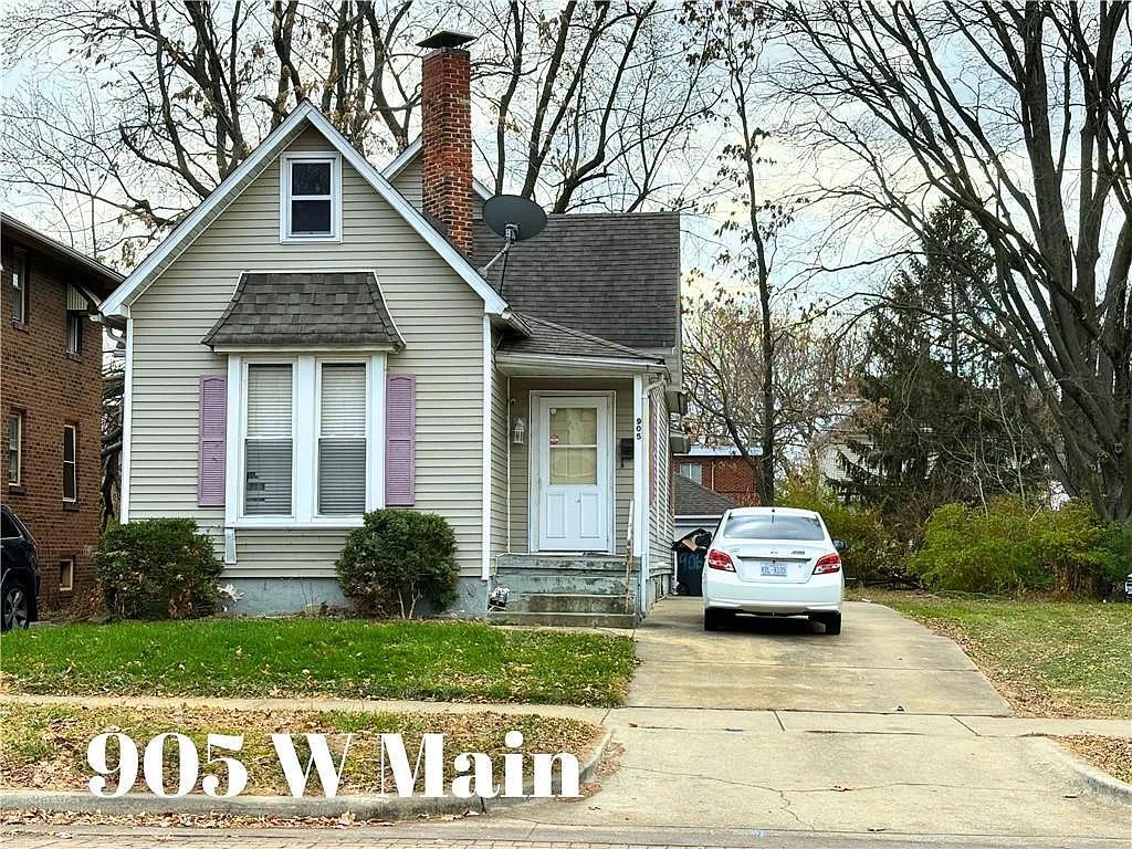 905 West Main Street - 1 — Photo 1