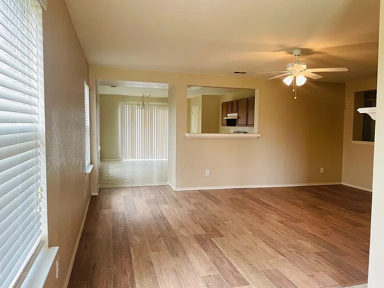 614 Rock Brook Dr — Photo 9