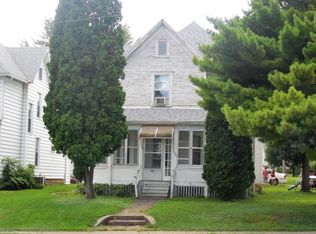 309 Broadway Ave, Sterling, IL 61081