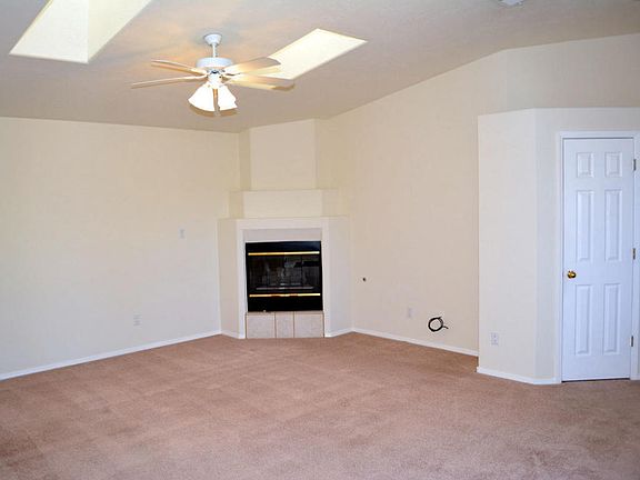 5th image of 8219 Calle Avion NE