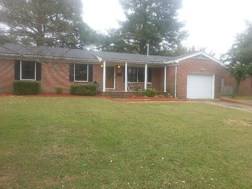 1st image of 41 Sandra Dr