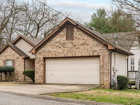 2nd image of 112 Northlake Dr