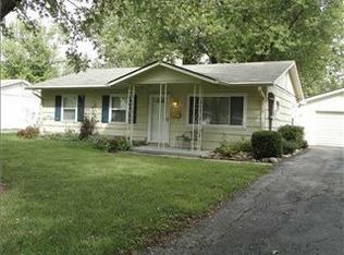 145 Crestwood Dr, New Whiteland, IN
