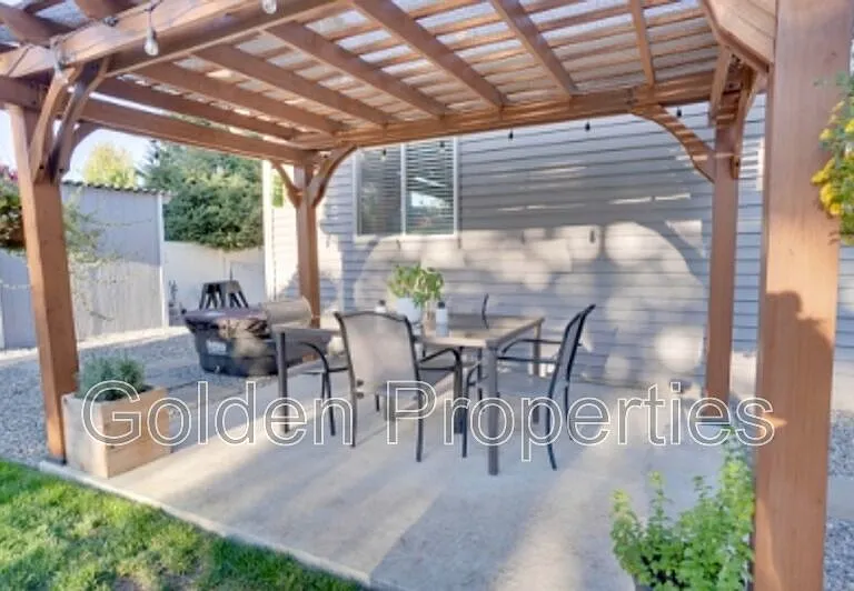 24767 N Corbin Hill Rd — Photo 16