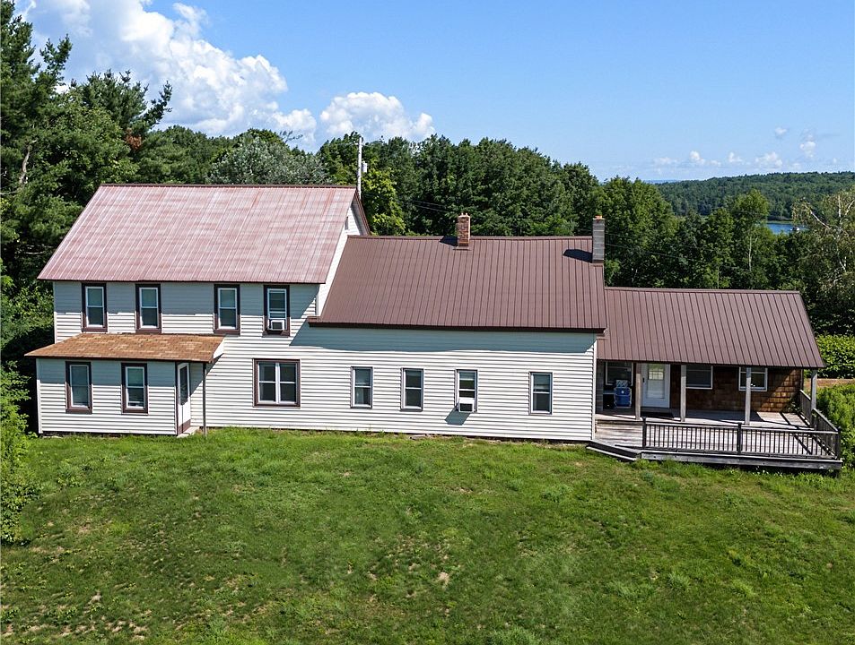 1st image of 283 N Pond Rd
