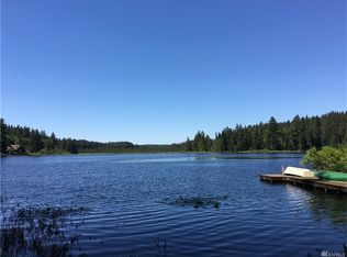 9505 Crystal Lake Dr, Woodinville, WA 98077