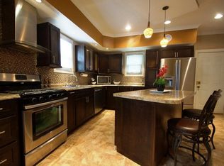 2907 Lafayette St, Fort Wayne, IN 46806
