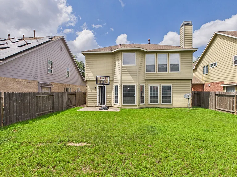 17143 Deaton Mill Dr — Photo 35
