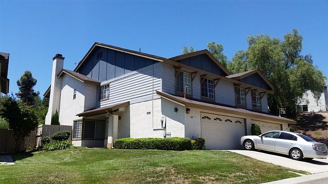 1st image of 1327 Manzana Way
