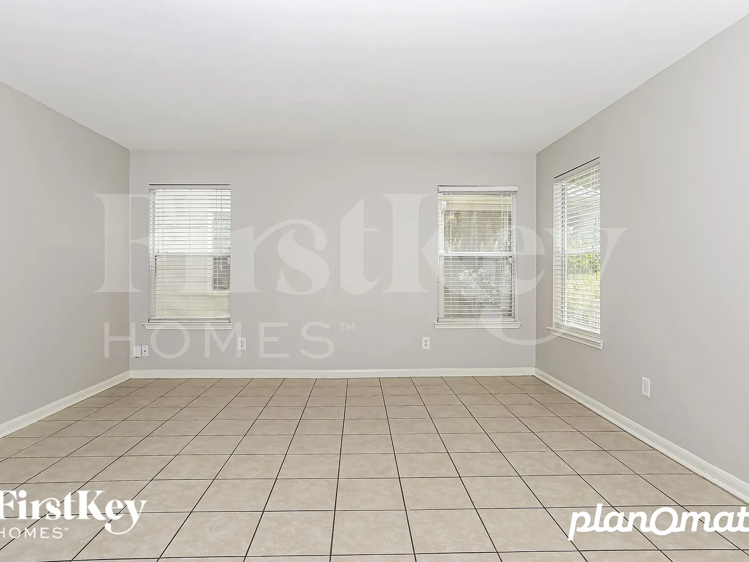 3 bed, 2.5 bath, 2004 sqft, $1,970 — Photo 2