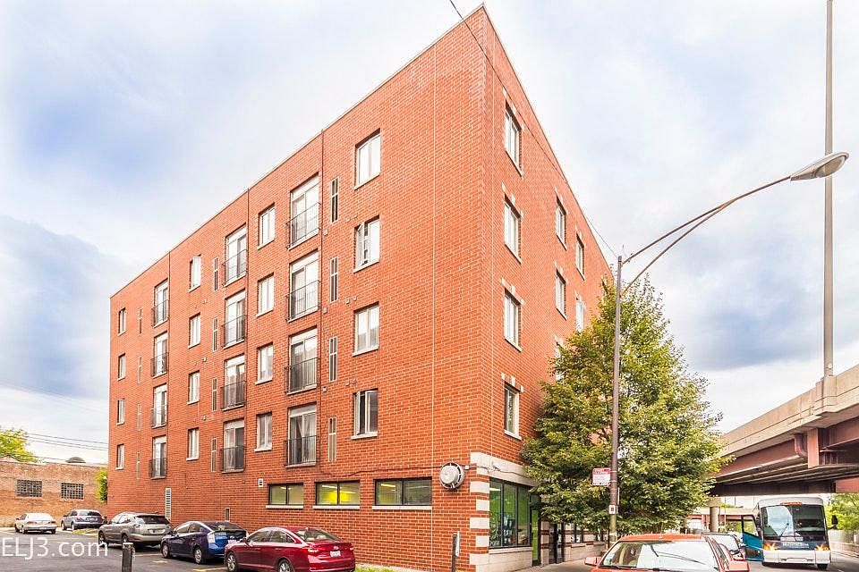 1st image of 2734 S Wentworth Ave #62