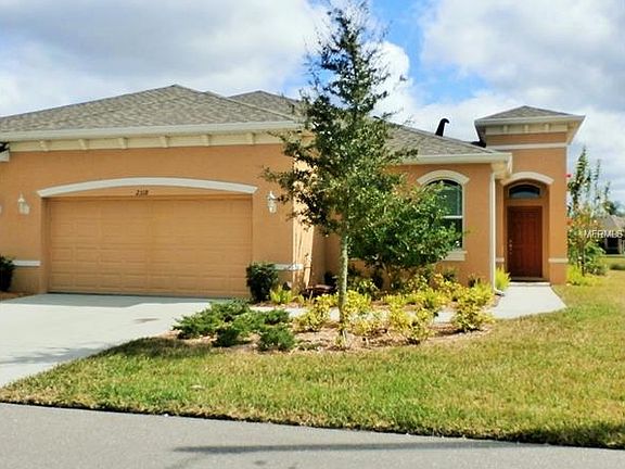 2nd image of 2318 Nottingham Greens Dr