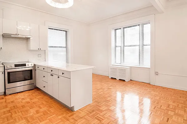 Rented by WAM Partners - William Moses Co. | media 25