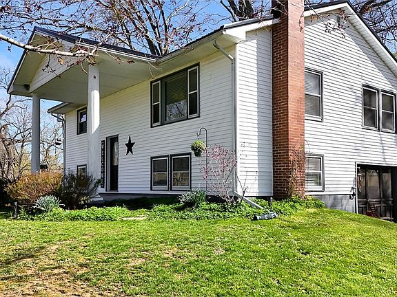 4th image of 10158 Ballard Rd