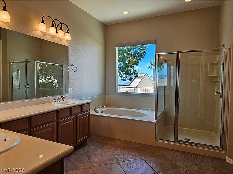2139 Twin Falls Dr — Photo 34