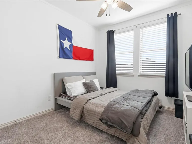 441 Matchbox St — Photo 18