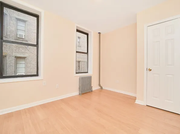 691 Tenth Avenue image 1 of 7