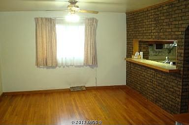 2nd image of 447 S Carlisle St
