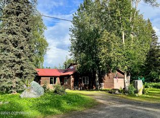 22795 S Parks Hwy, Trapper Creek, AK 99683