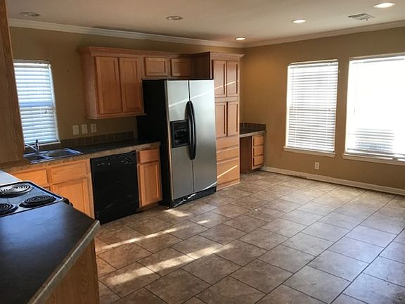 2nd image of 209 Stoneburg Dr