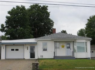 391 French St, Madawaska, ME 04756