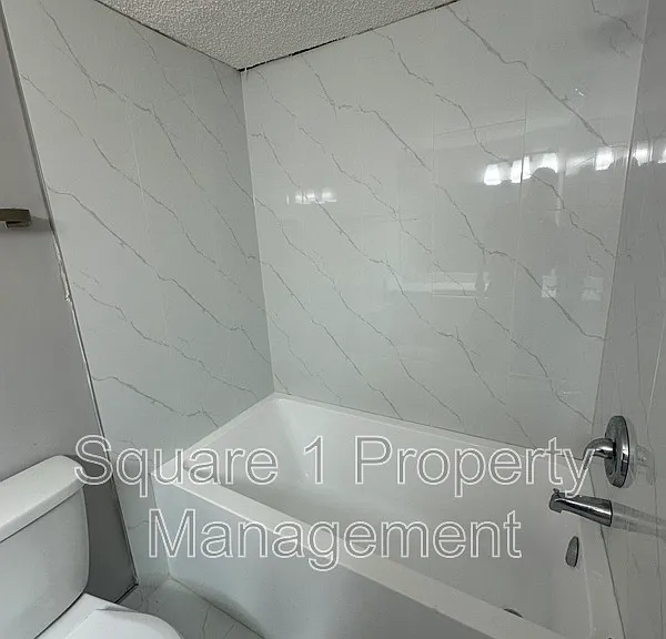 8503 99th St NW #202 — Photo 6