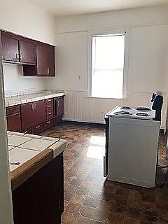 1st image of 3005-07 W Juneau Ave #4B-1BA-1200SQFT