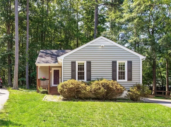 2705 Glen Point Cir, Henrico, VA 23233