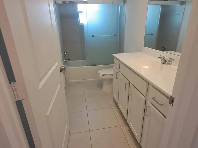 4309 Hammock Grove Dr — Photo 9