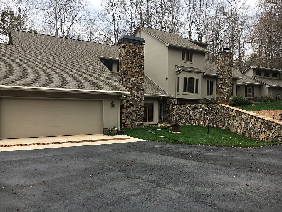 1st image of 170 Hardage Dr