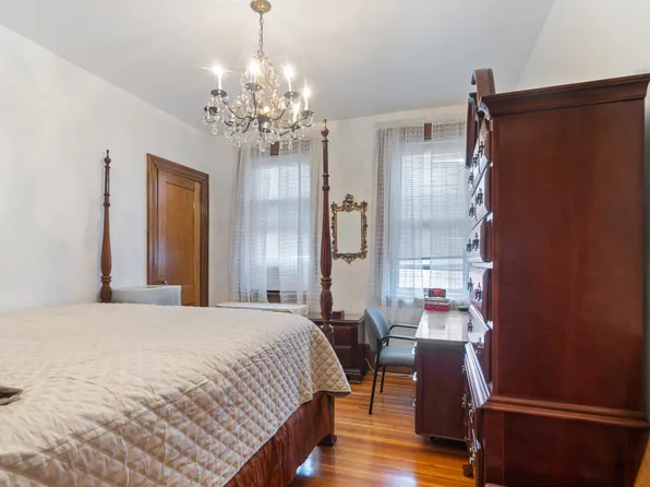 7073 Kennedy Boulevard image 26 of 49