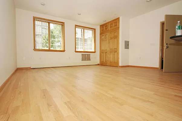 Sold by Greenpoint Properties | media 15