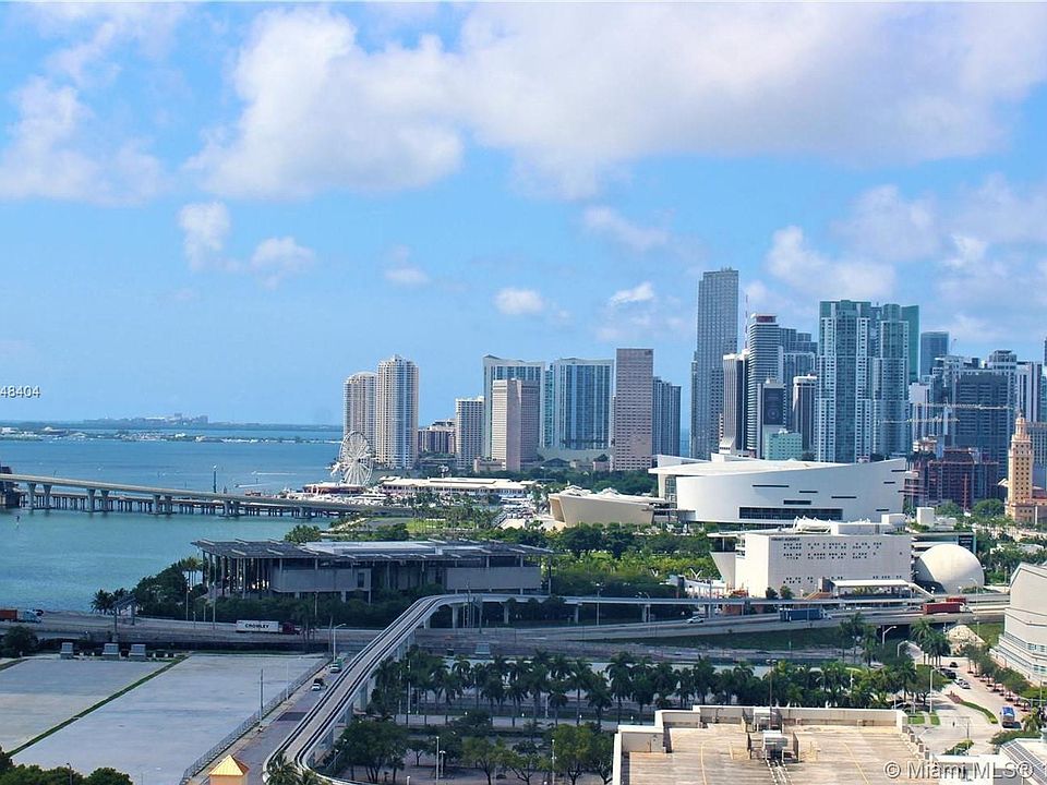 1st image of 1750 N Bayshore Dr APT 2212