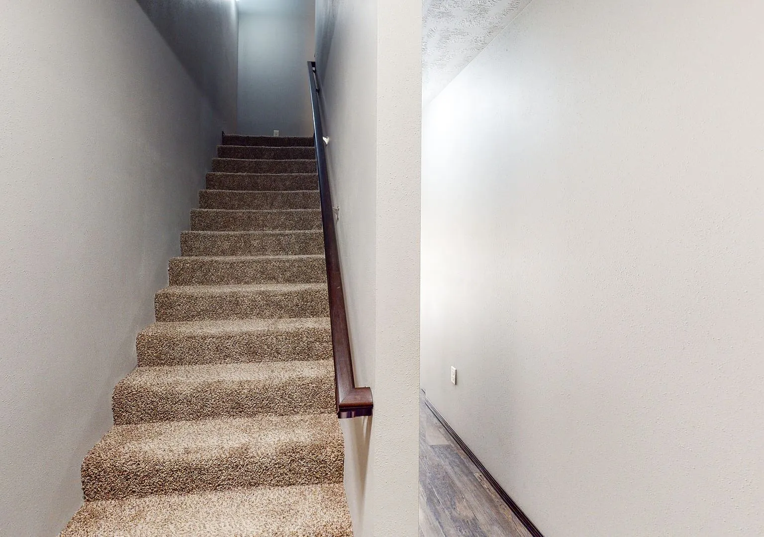 3 bed, 1550 sqft, $1,850 — Photo 2