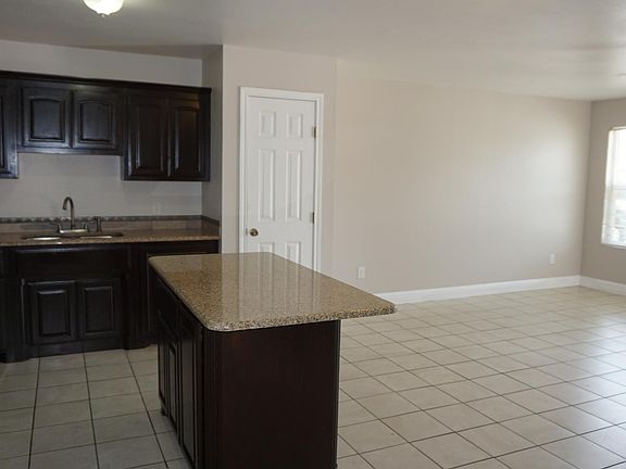 KITCHEN/LIVING/DINING