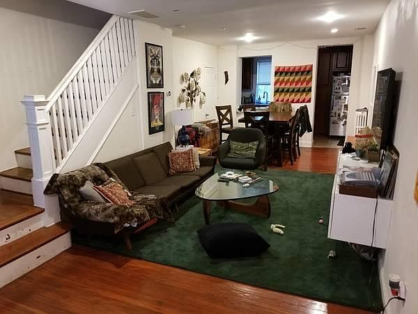 1st image of 1300 N Howard St #1