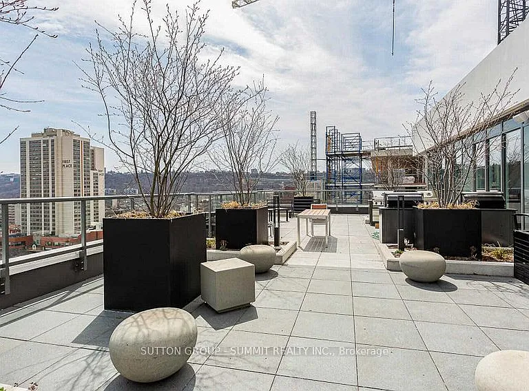 212 King William St #616 — Photo 18