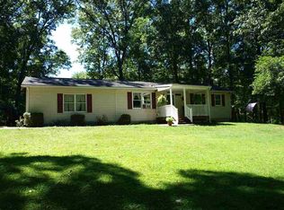 84 Torbert Rd, Fawn Grove, PA 17321