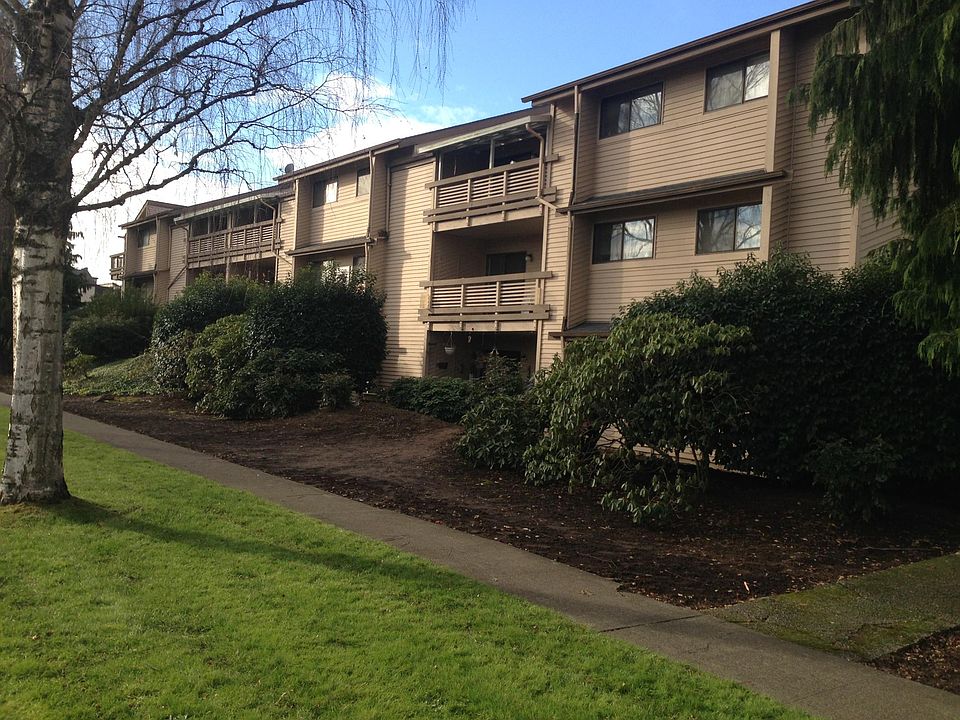 2nd image of 1153 16th Ave APT 204