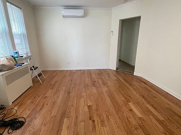 4th image of 460 Shannon Pl #1