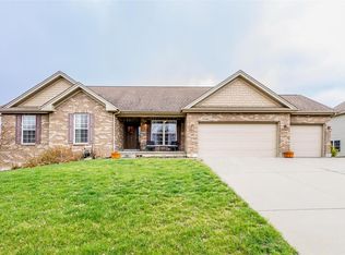 194 Cedar Berry Dr, Washington, MO 63090