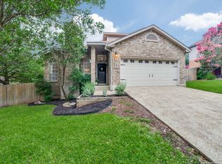18042 Crystal Knl, San Antonio, TX 78258