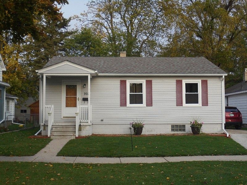 1st image of 707 S Erie St